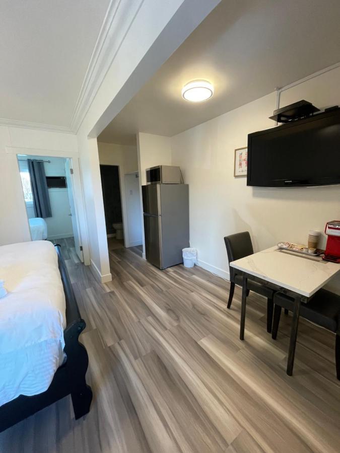 Destination Inn Radium Hot Springs Dış mekan fotoğraf